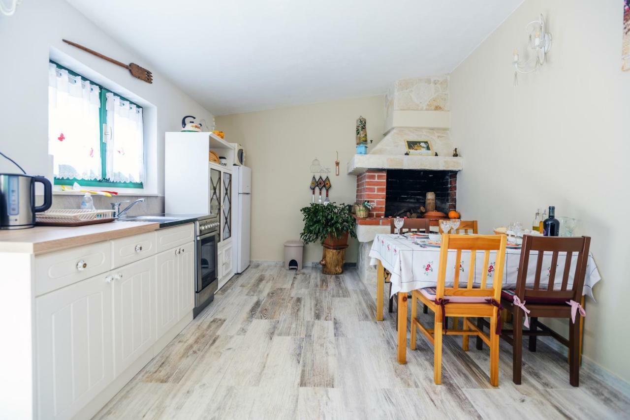 Apartment Old